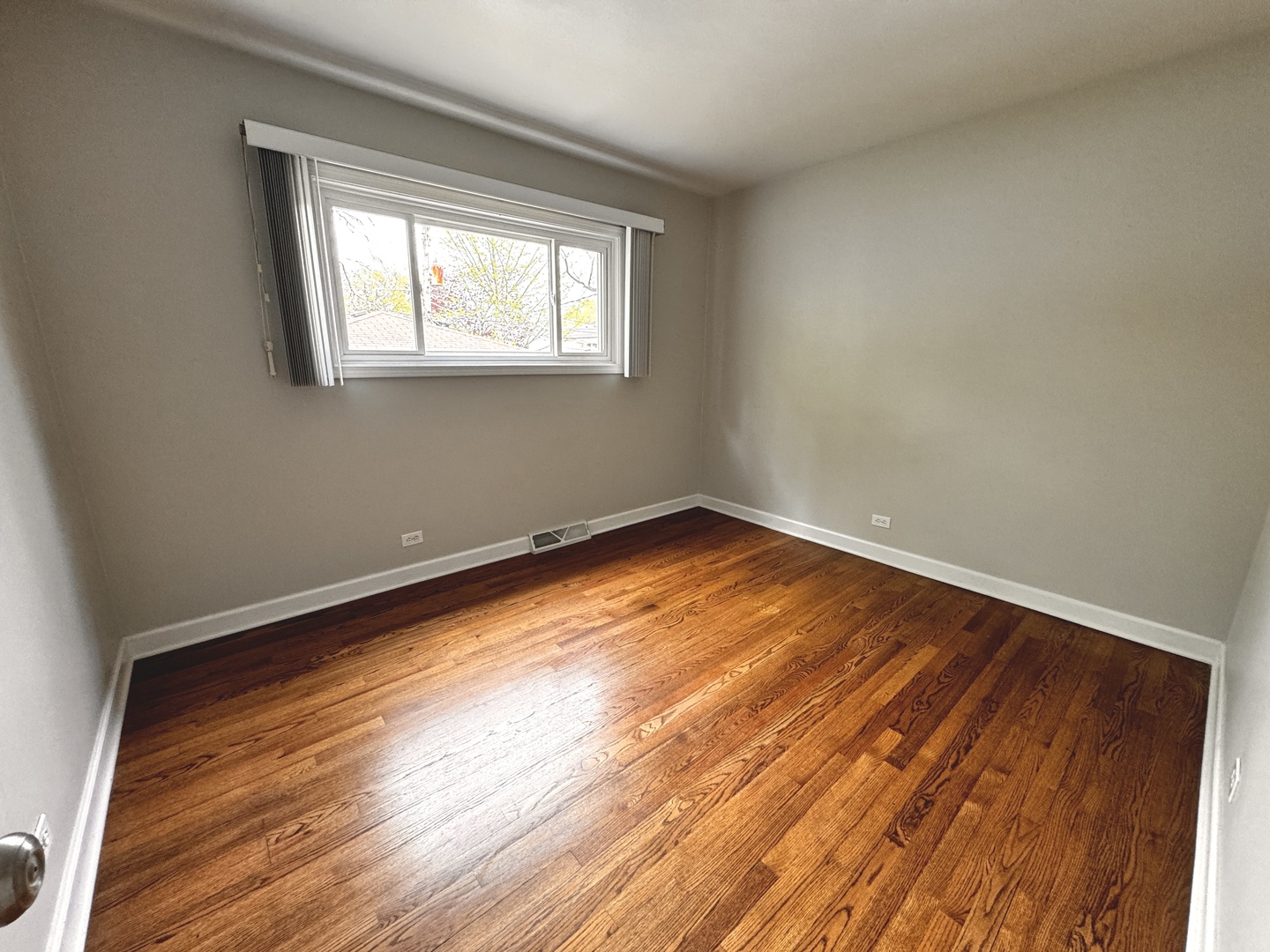 1049 S Norbury Avenue