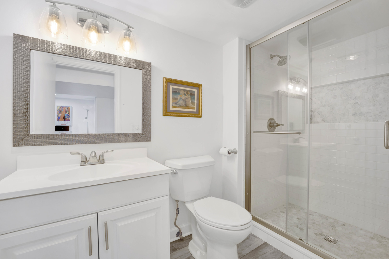 2705 N Marshfield Avenue