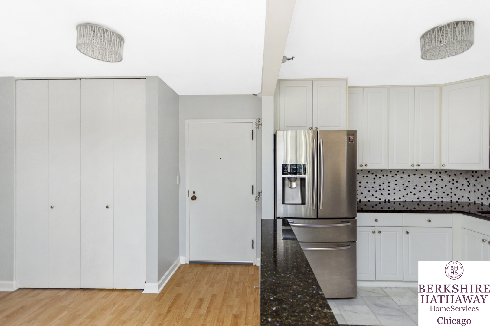 10 E ONTARIO Street Unit: 1609