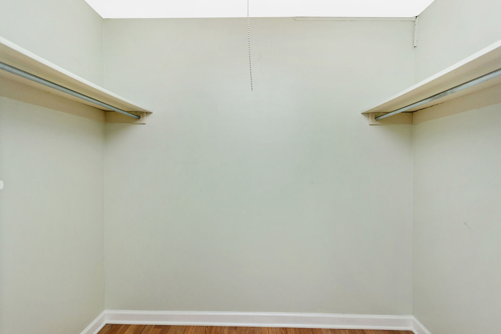 10 E ONTARIO Street Unit: 1609