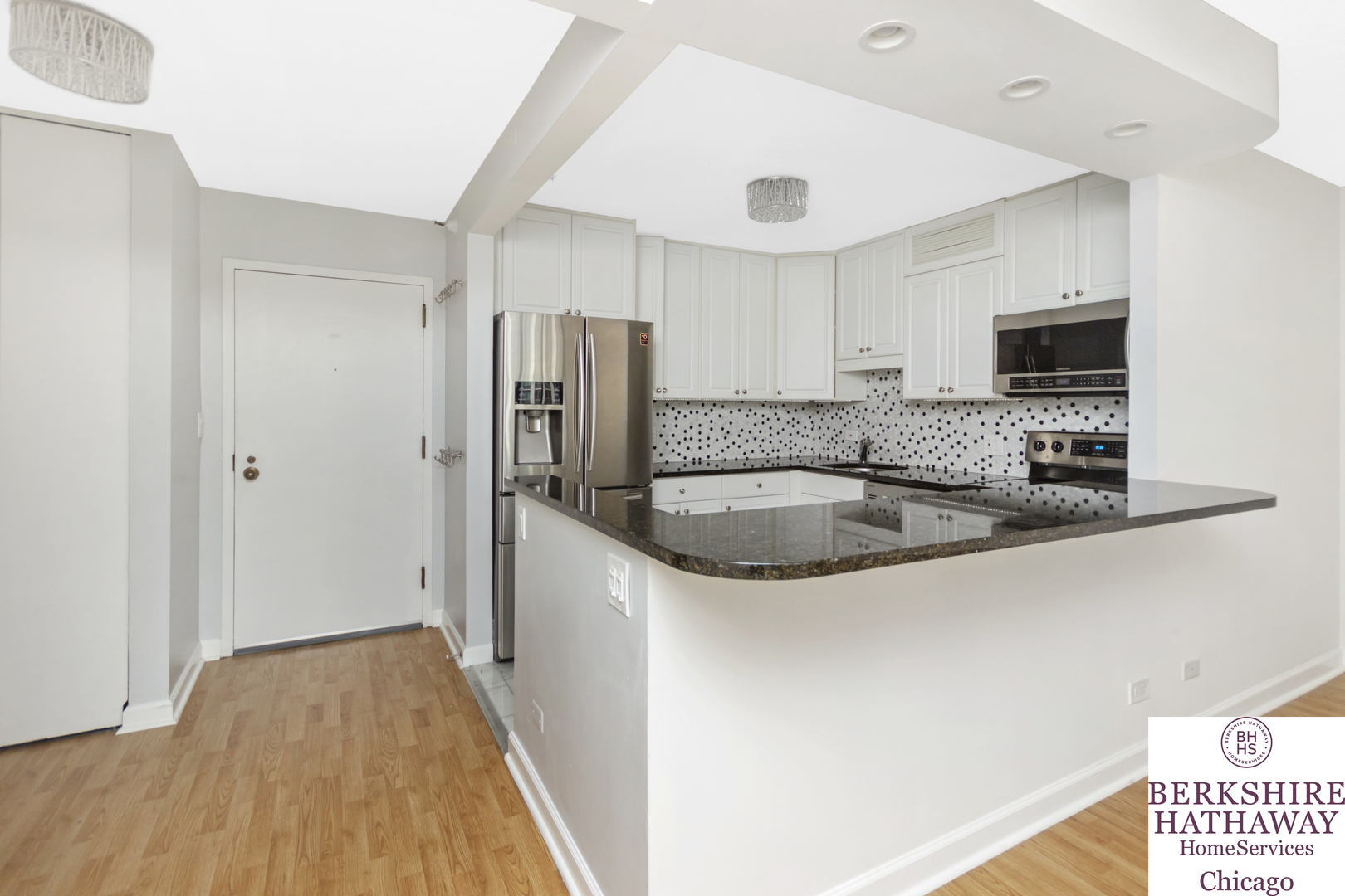 10 E ONTARIO Street Unit: 1609