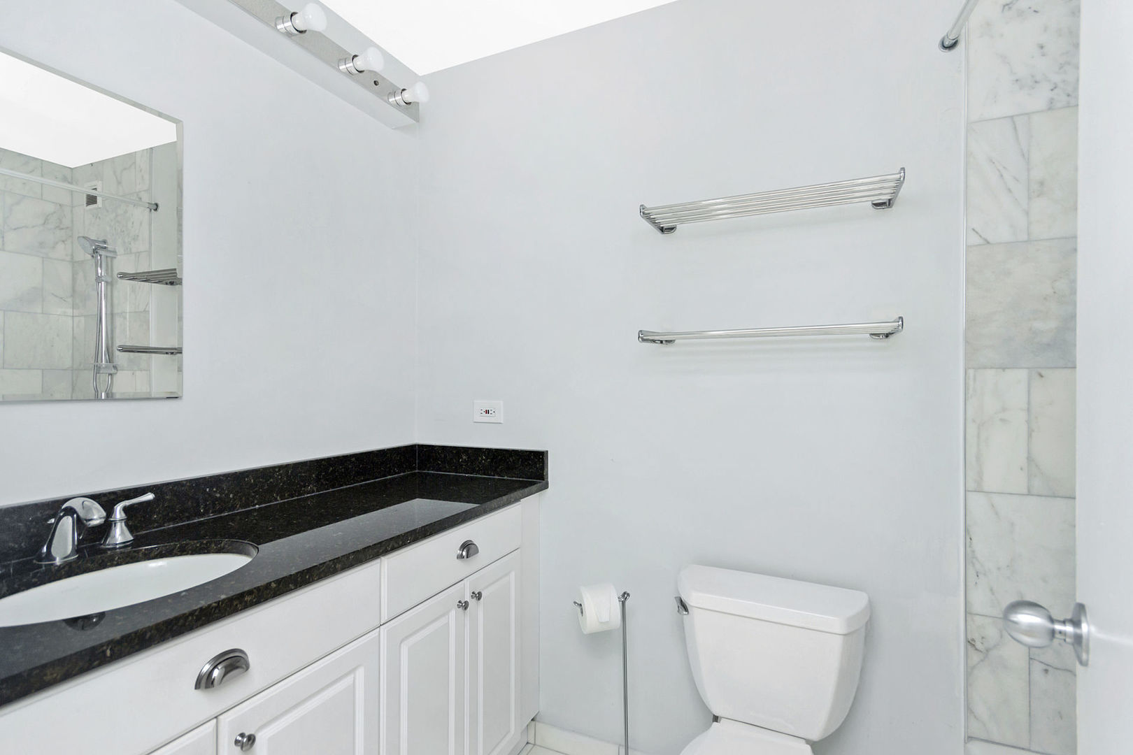 10 E ONTARIO Street Unit: 1609