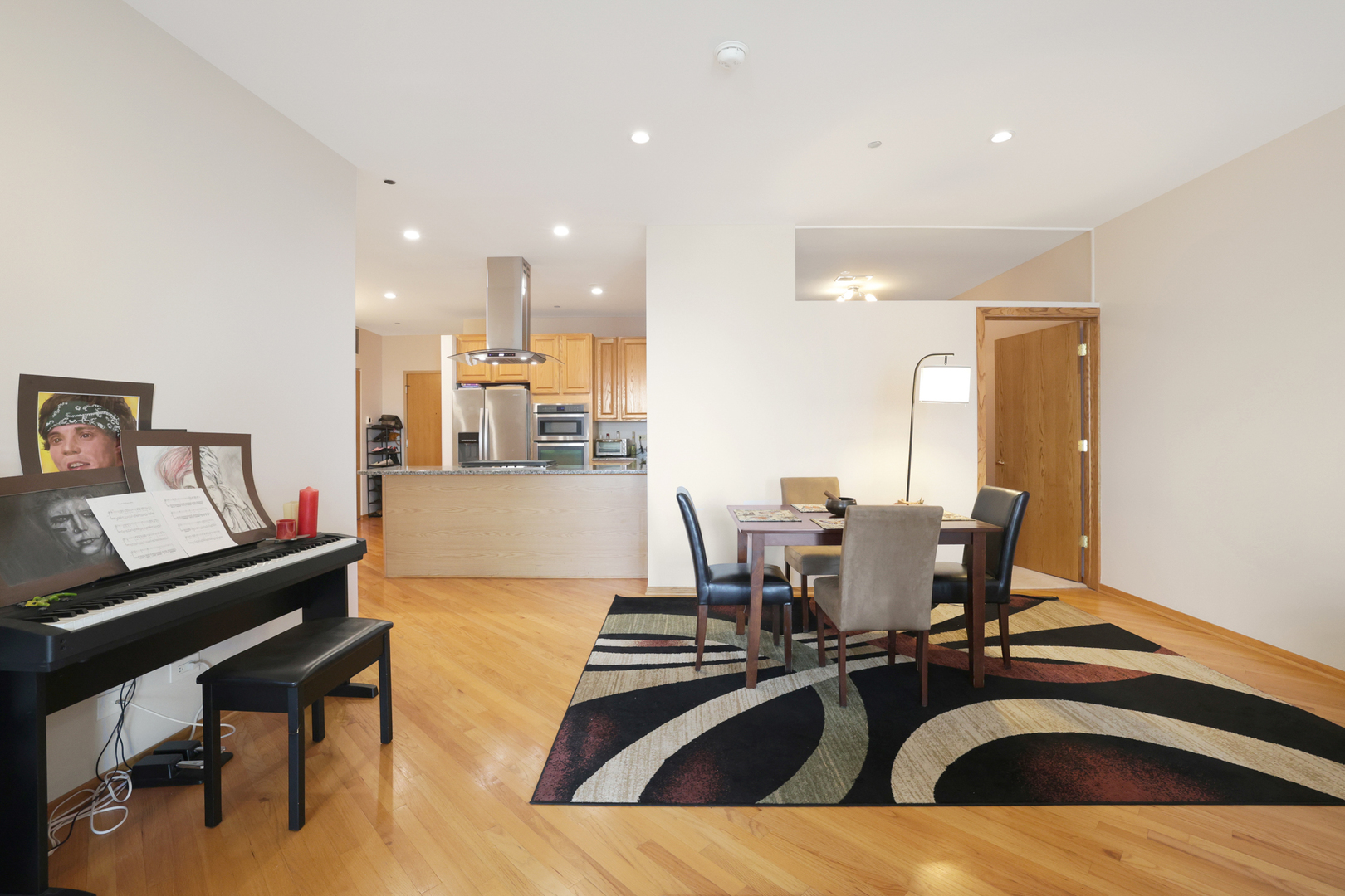 910 S MICHIGAN Avenue Unit: 1513