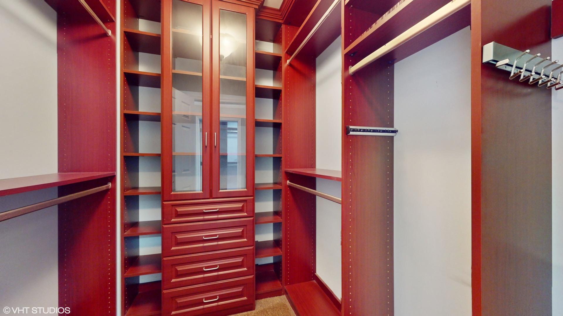 1540 N Oakmont Drive