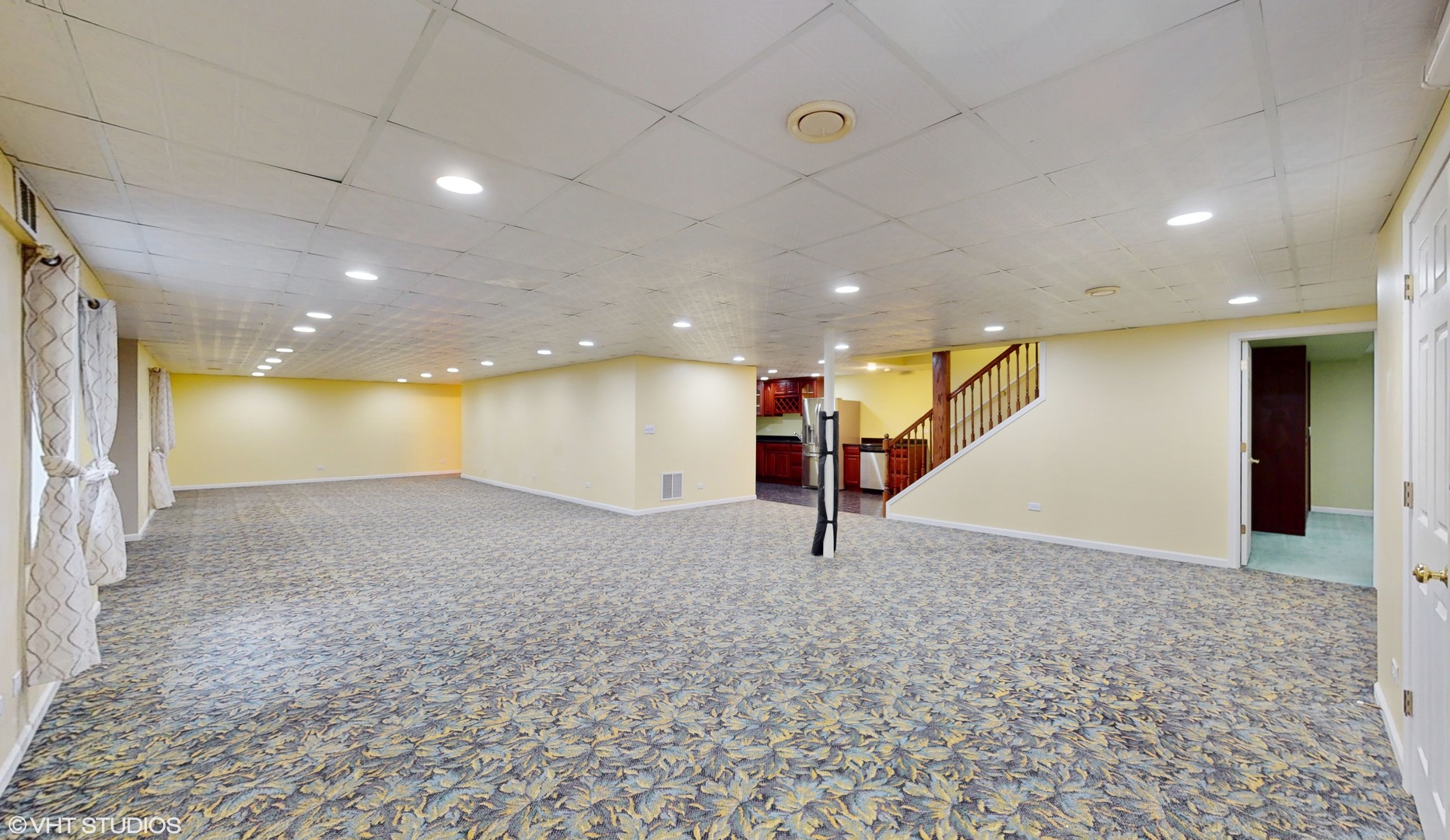 1540 N Oakmont Drive