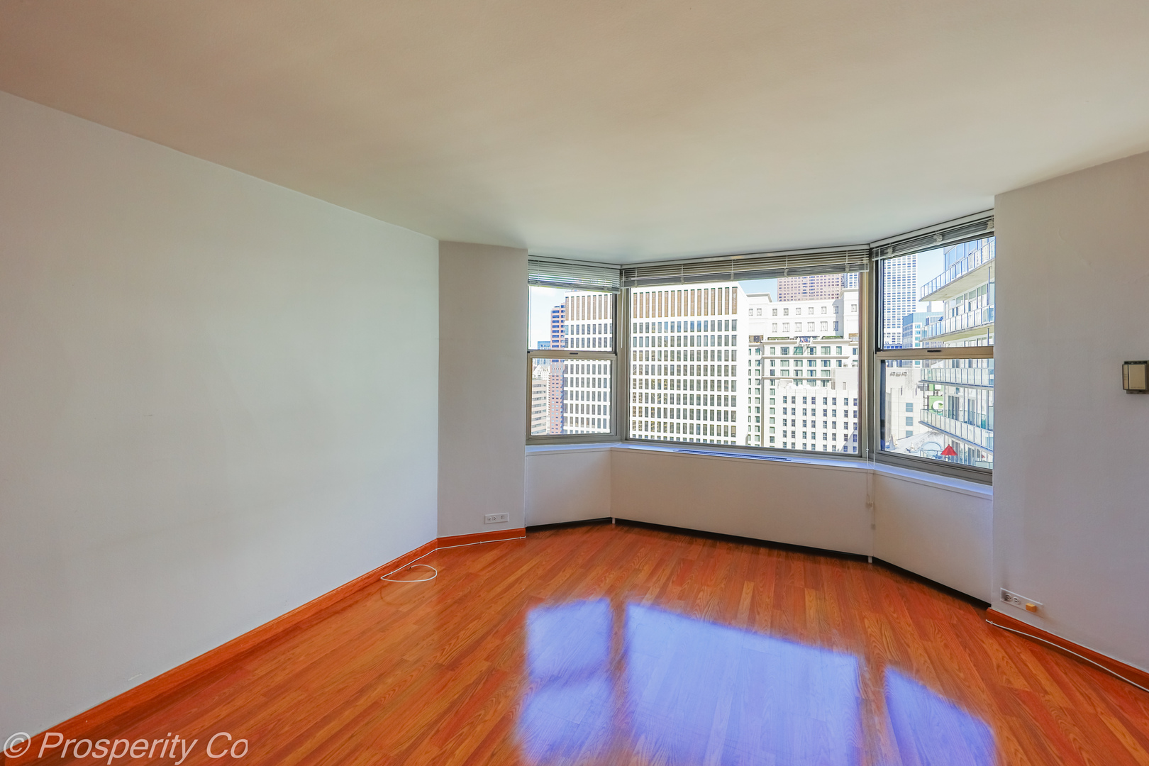 535 N Michigan Avenue Unit: 2809