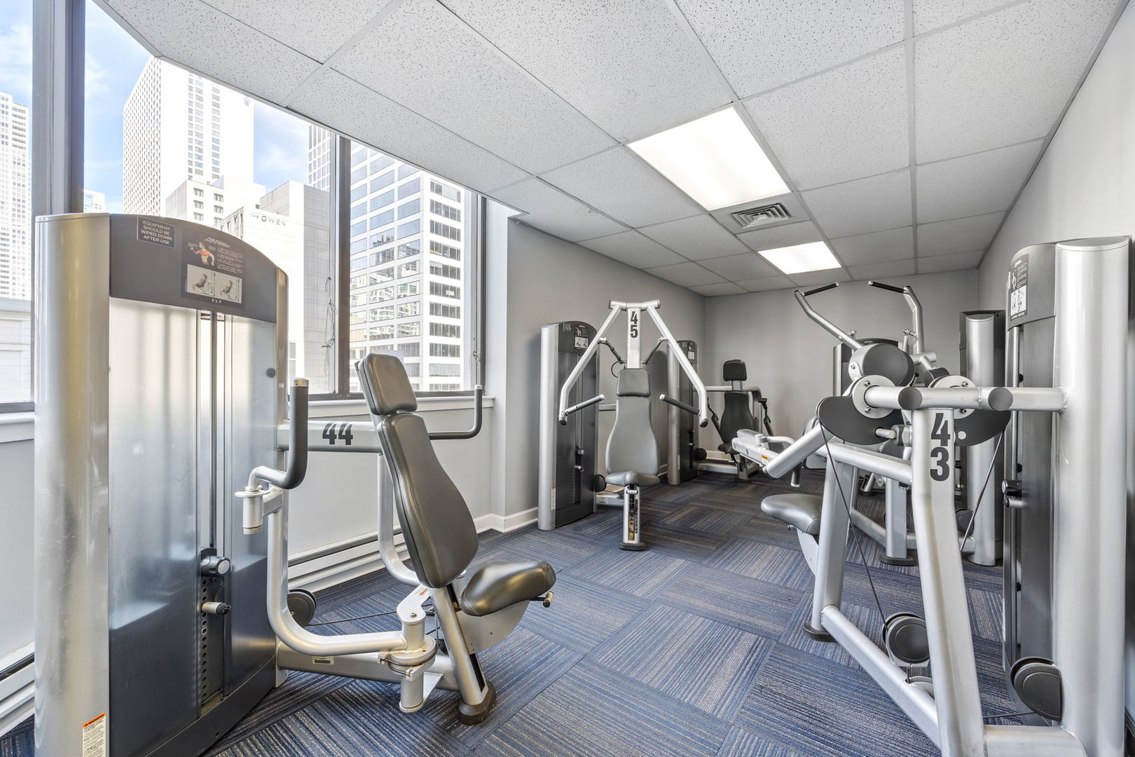 405 N Wabash Avenue Unit: 405