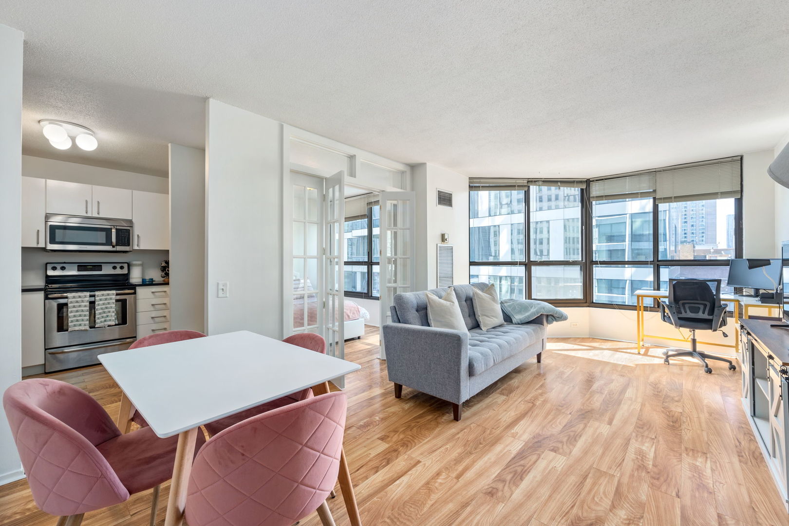 405 N Wabash Avenue Unit: 405