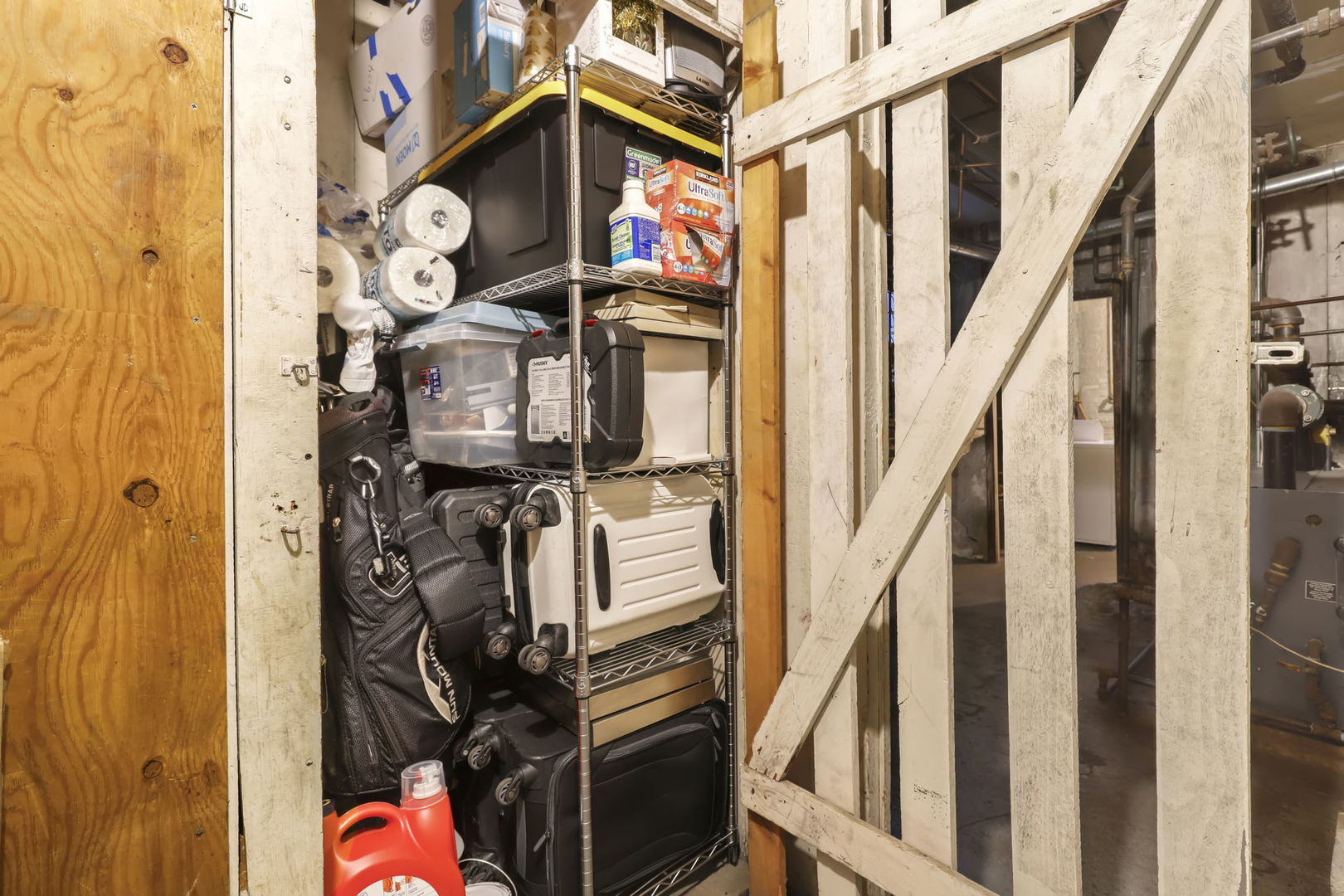 2317 N Cambridge Avenue Unit: 1N