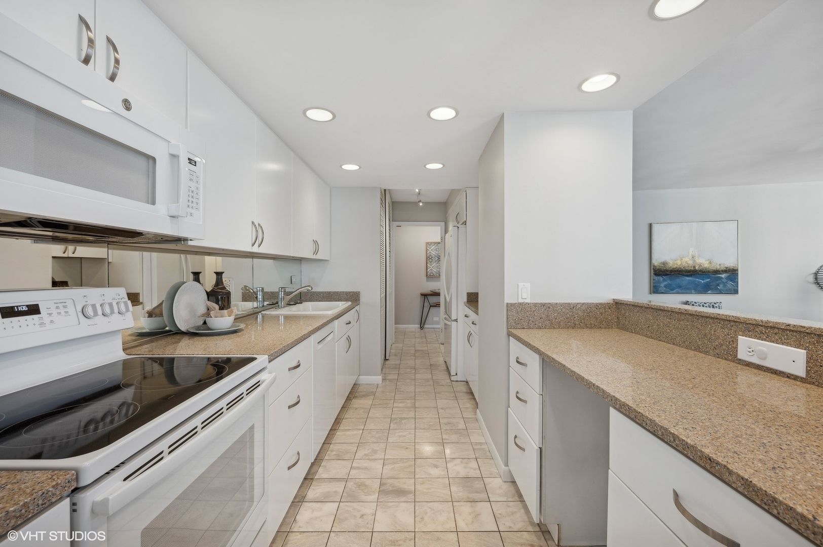 155 N HARBOR Drive Unit: 1303