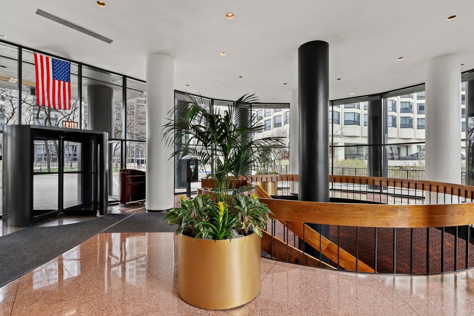 155 N HARBOR Drive Unit: 1303