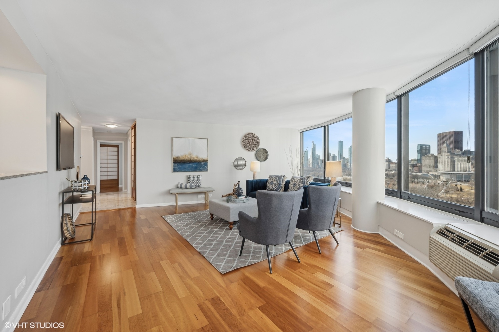 155 N HARBOR Drive Unit: 1303