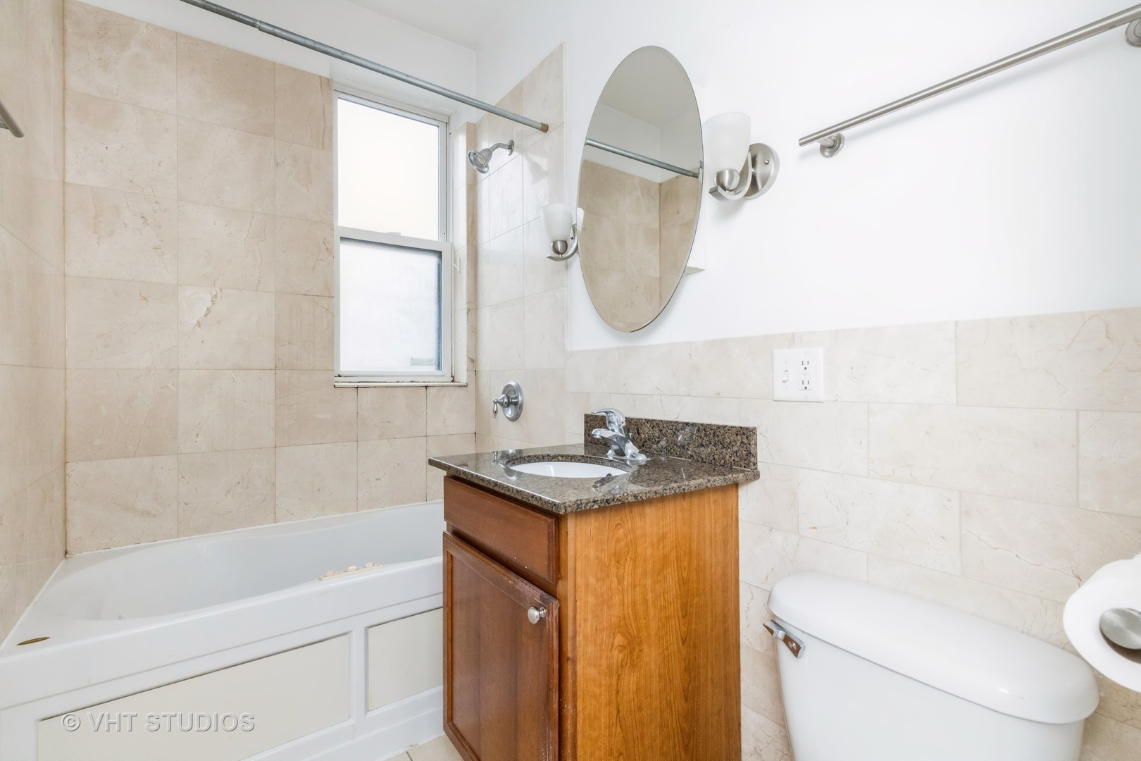 6711 N Lakewood Avenue Unit: 3N