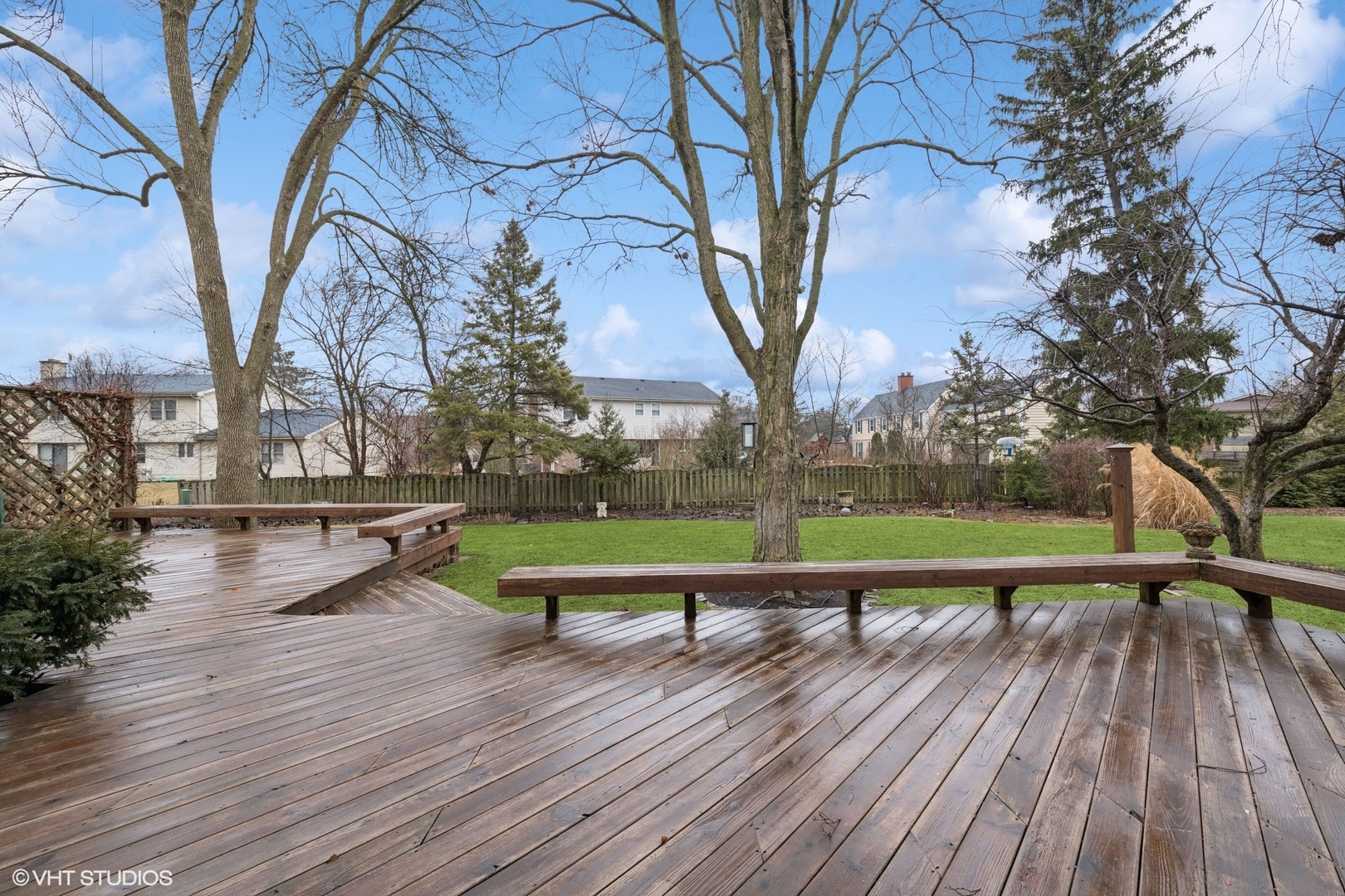 2827 Canterbury Drive