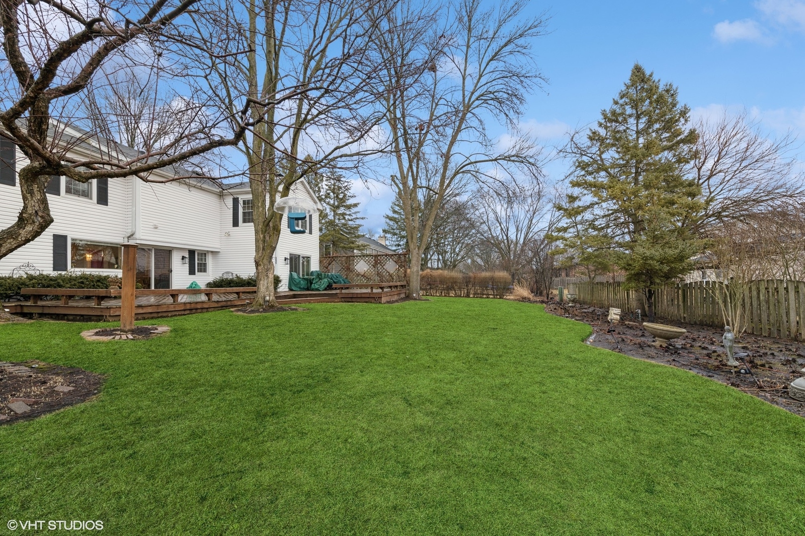 2827 Canterbury Drive