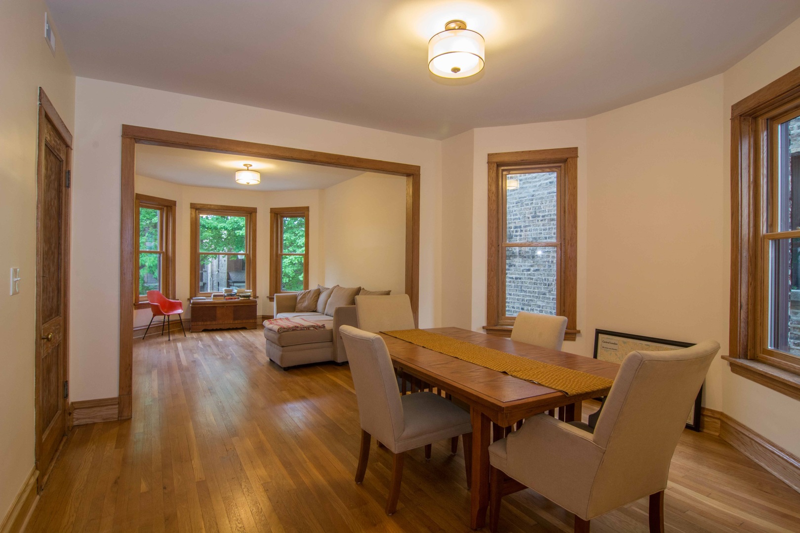 3632 N Bell Avenue Unit: 2