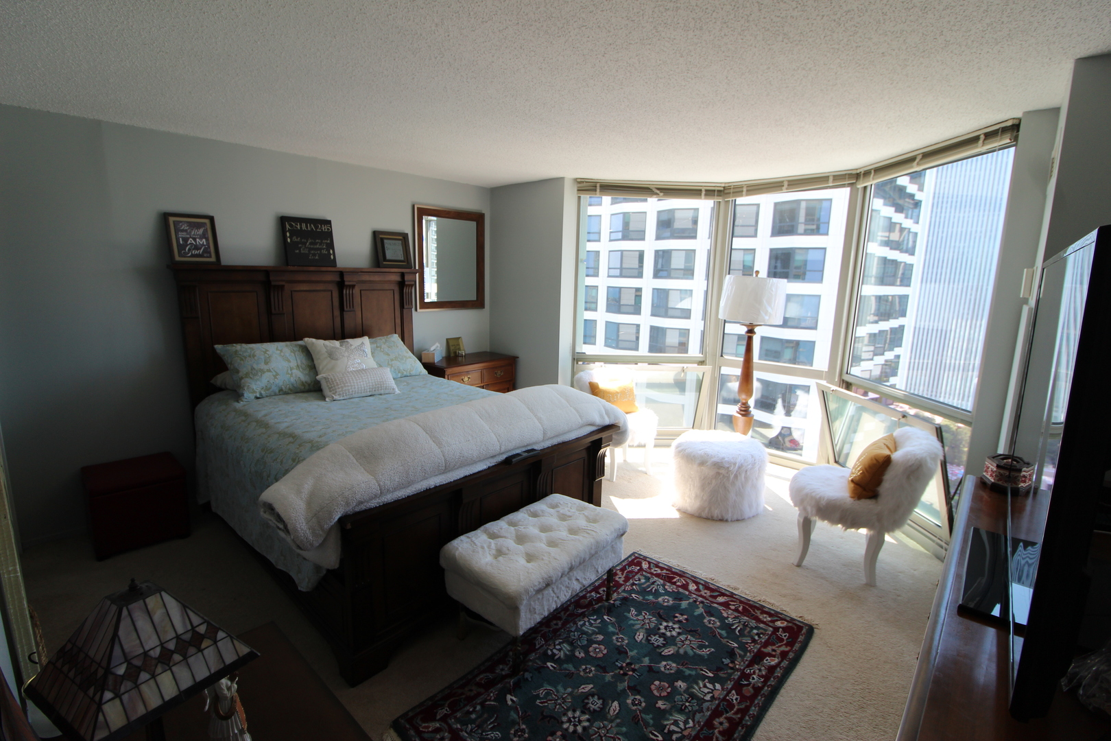 195 N Harbor Drive Unit: 3608