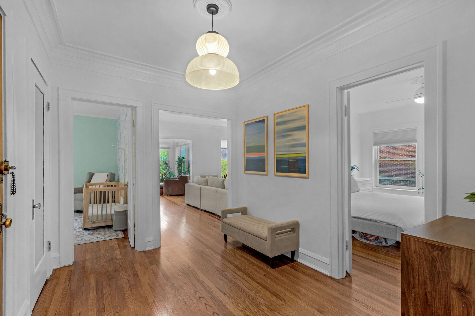 807 Hinman Avenue Unit: 3