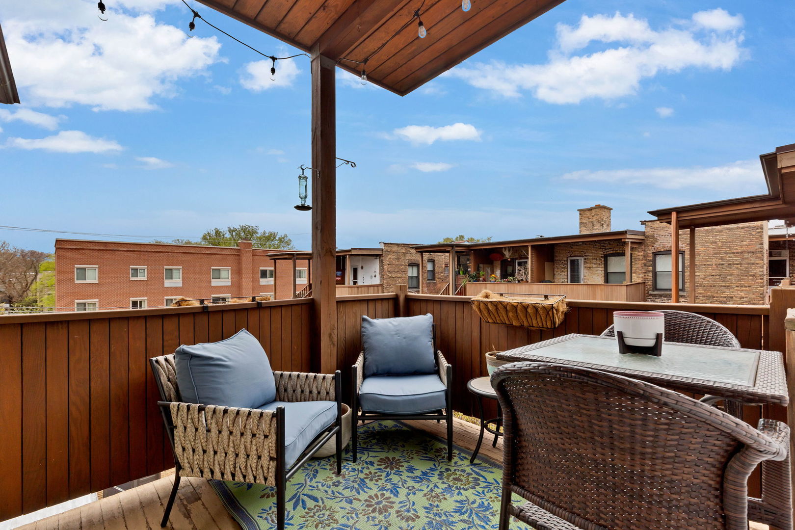 807 Hinman Avenue Unit: 3