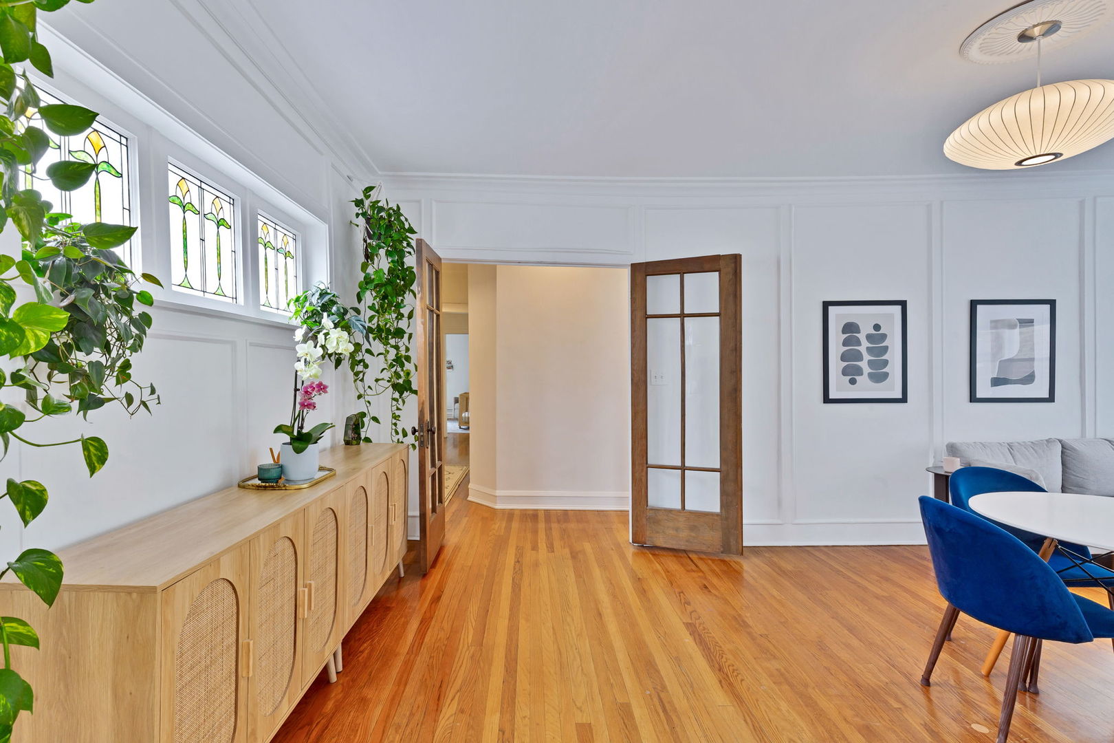 807 Hinman Avenue Unit: 3