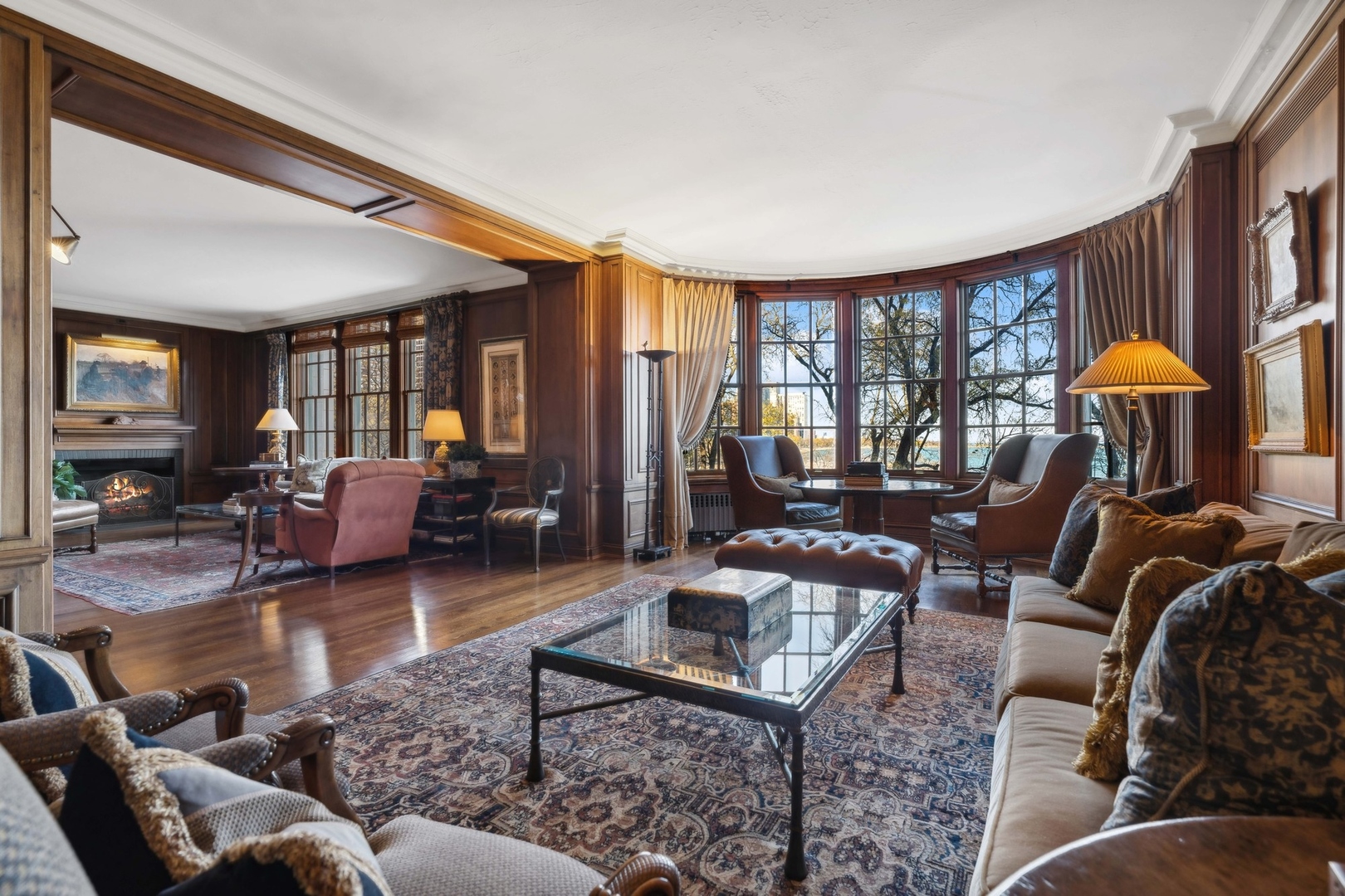 199 E Lake Shore Drive Unit: 3