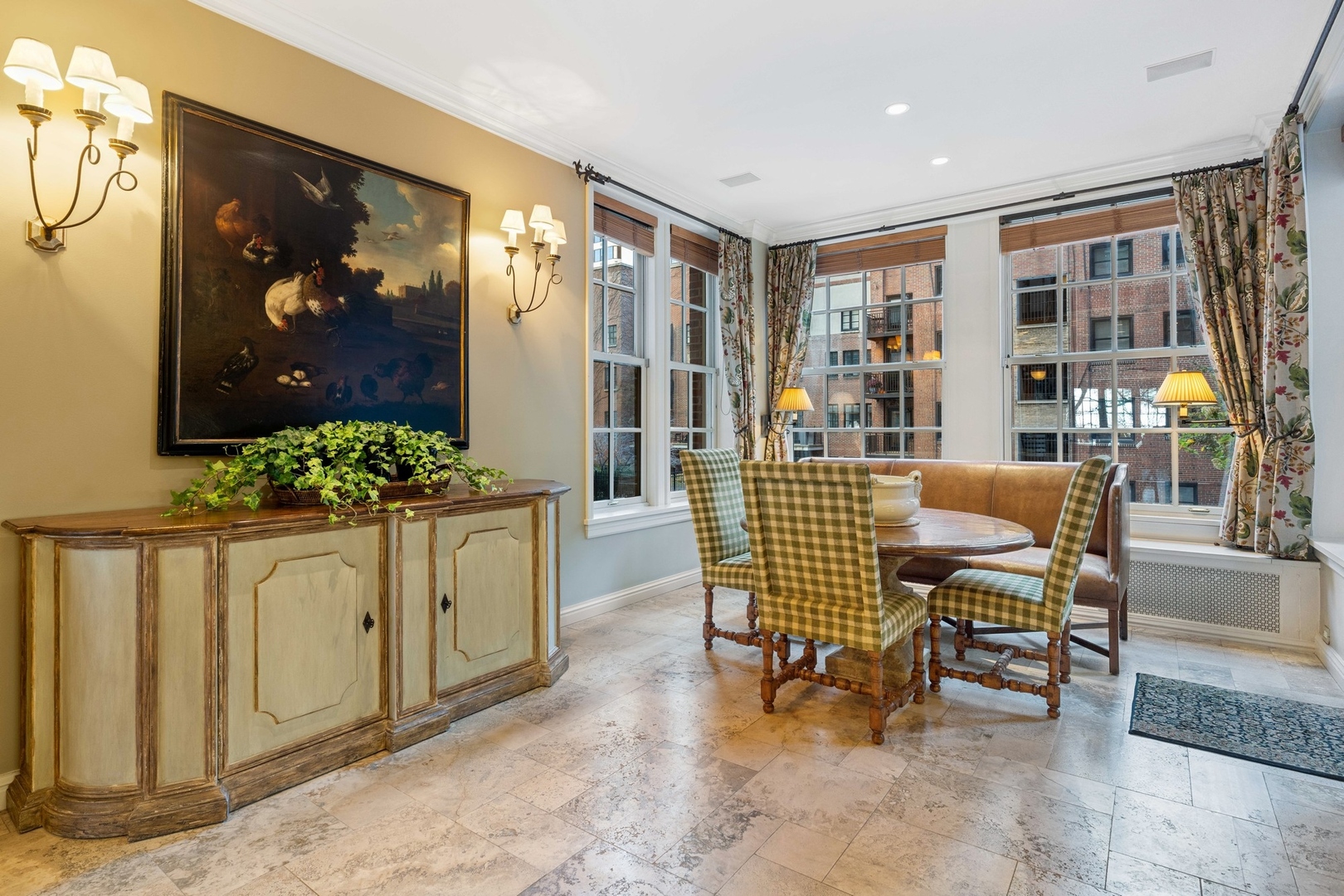 199 E Lake Shore Drive Unit: 3