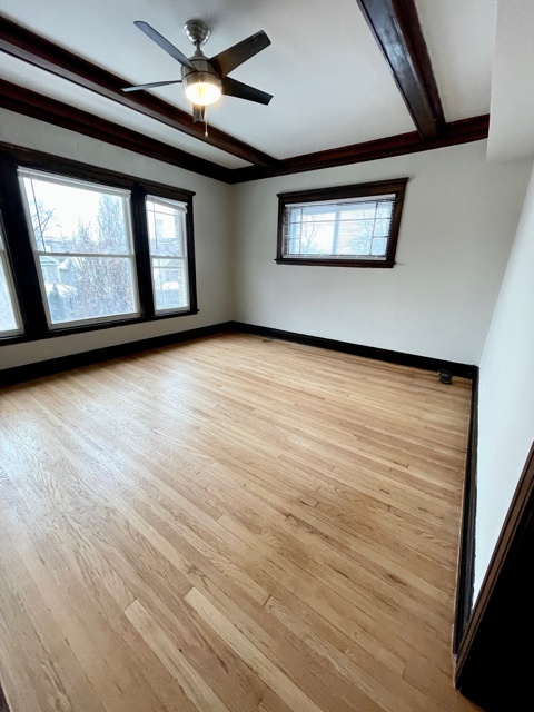 4450 N Winchester Avenue Unit: 3