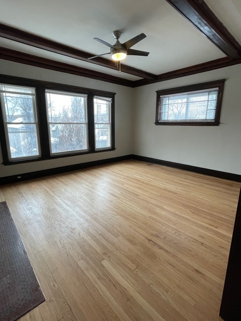 4450 N Winchester Avenue Unit: 3