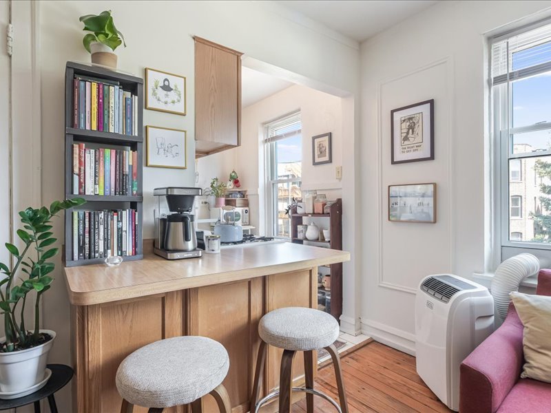 4531 N Ashland Avenue Unit: 111