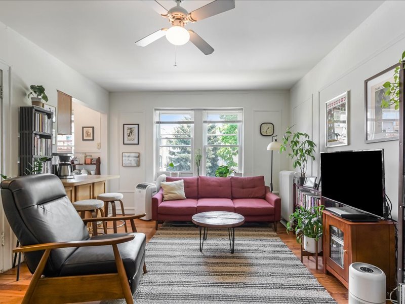 4531 N Ashland Avenue Unit: 111