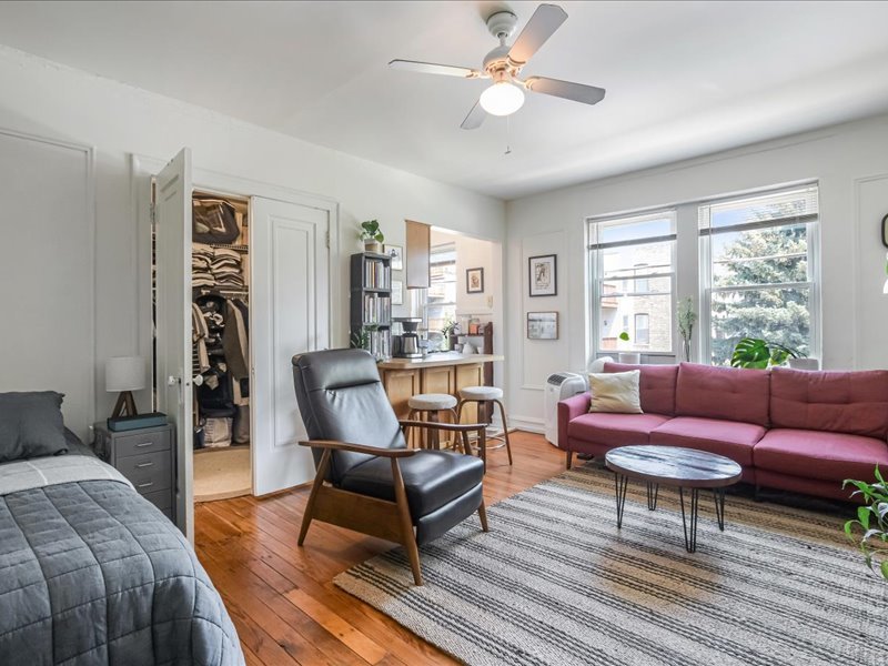 4531 N Ashland Avenue Unit: 111