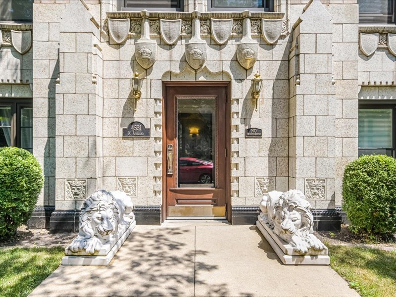 4531 N Ashland Avenue Unit: 111