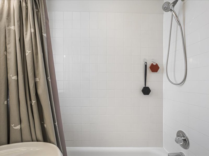 4531 N Ashland Avenue Unit: 111