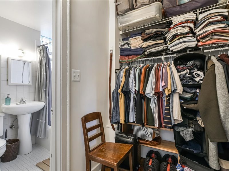 4531 N Ashland Avenue Unit: 111