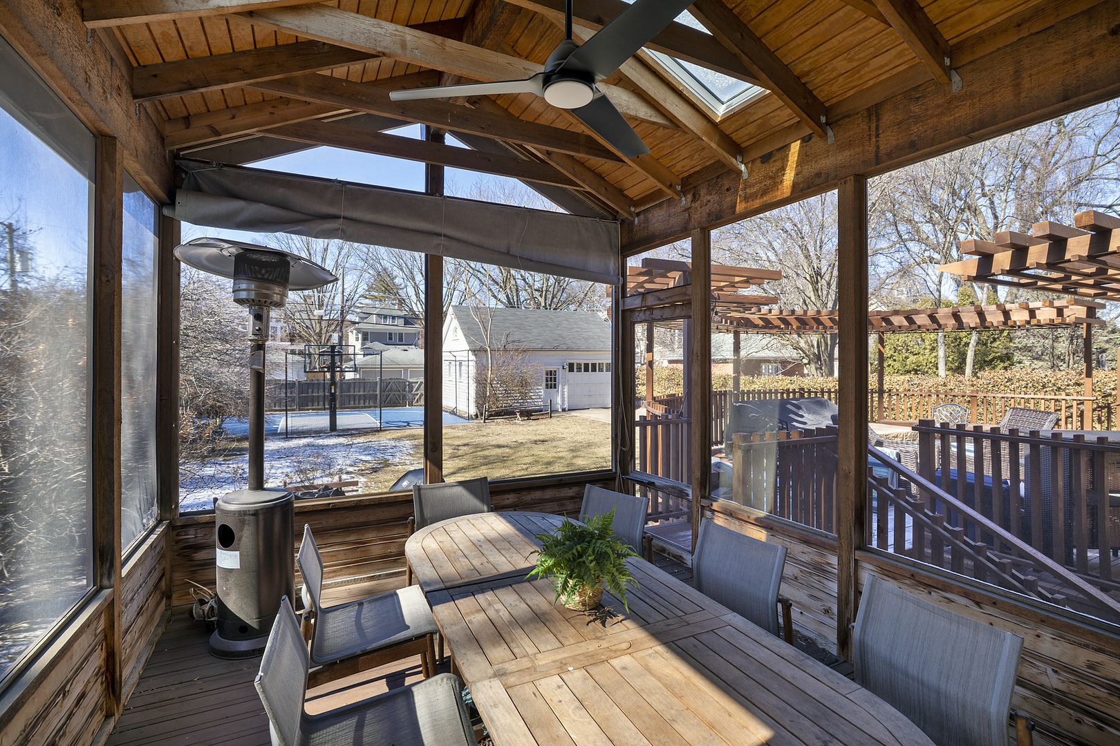 2252 Orrington Avenue