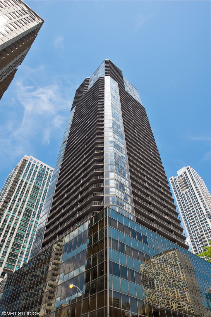 10 E ONTARIO Street Unit: 3108