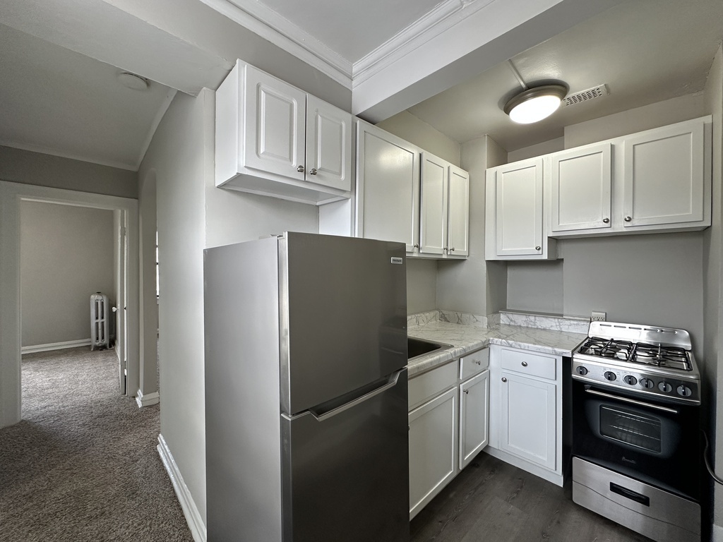 661 W Sheridan Road Unit: 601