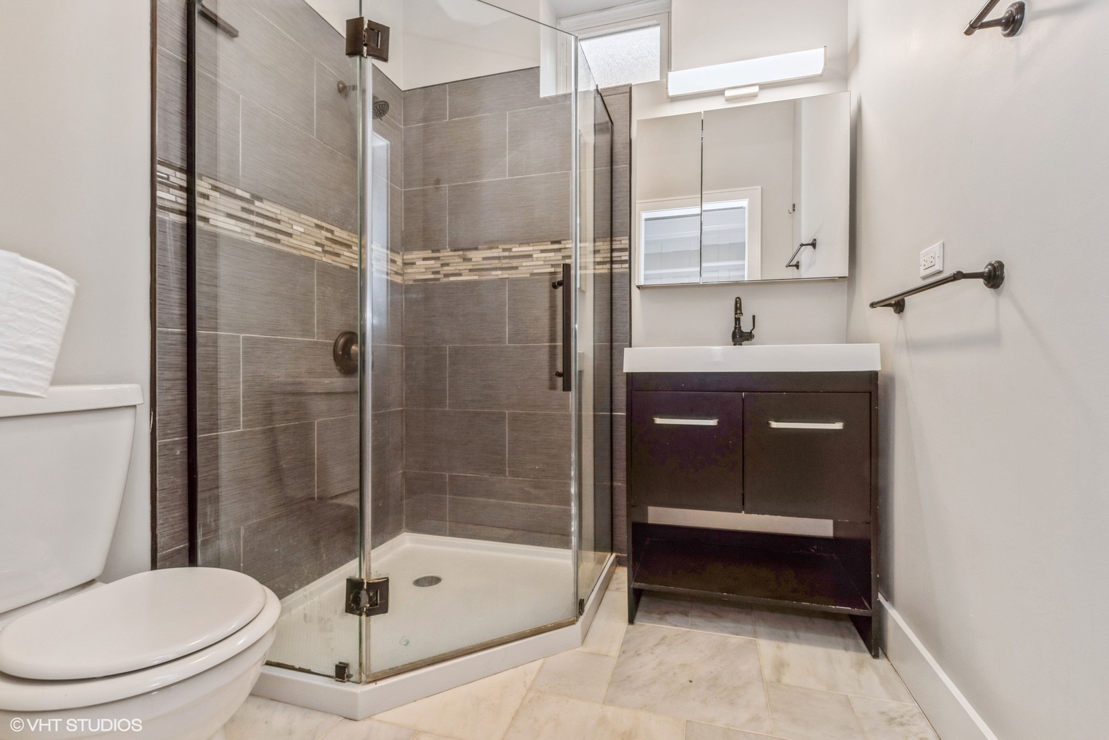 2622 W Crystal Street Unit: 2