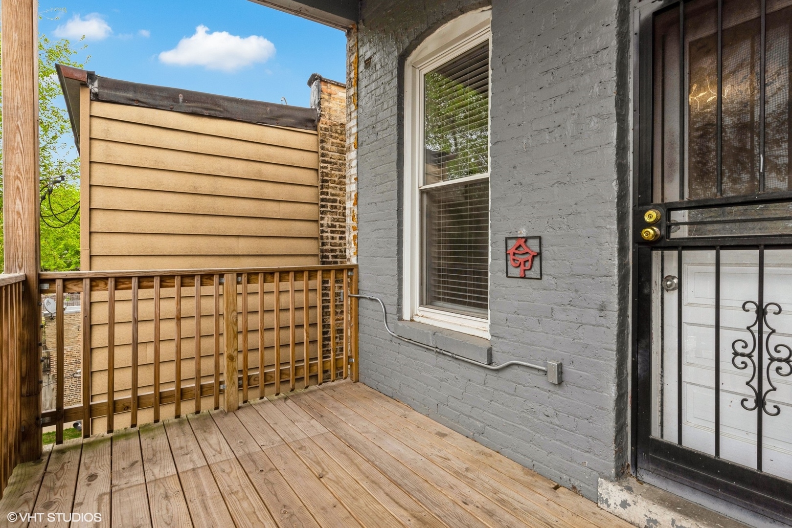 2622 W Crystal Street Unit: 2