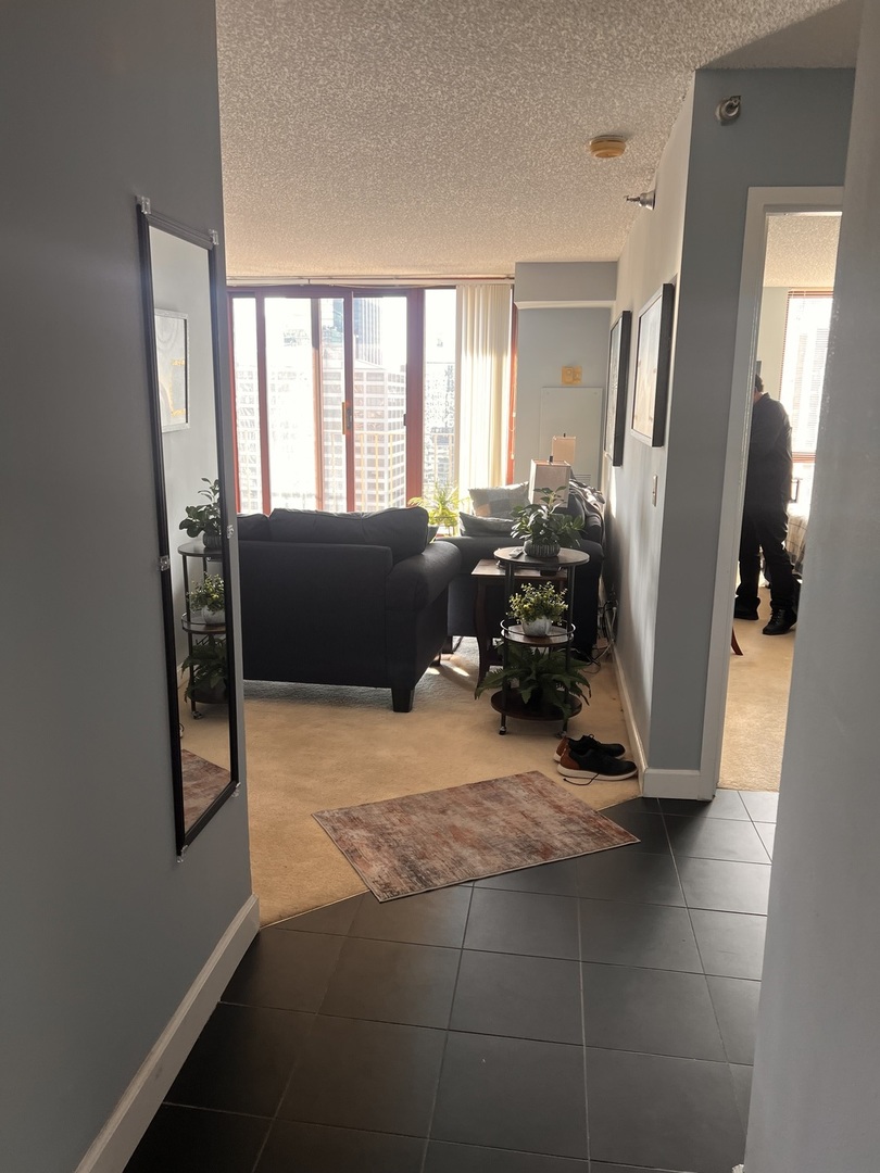 200 N Dearborn Street Unit: 4408