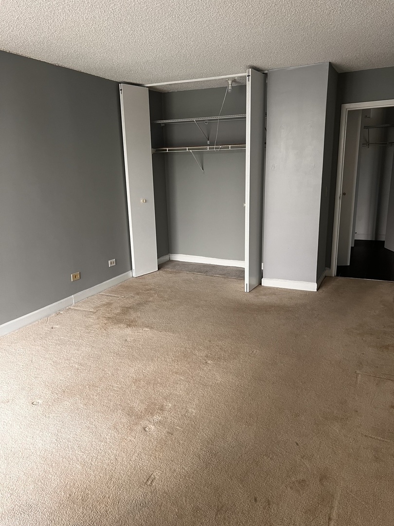 200 N Dearborn Street Unit: 4408