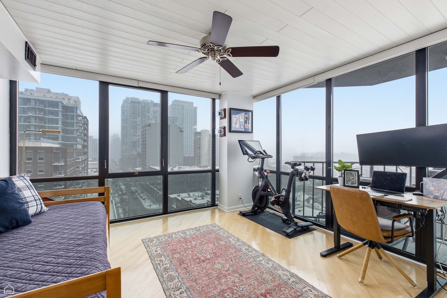 1309 N Wells Street Unit: 1202