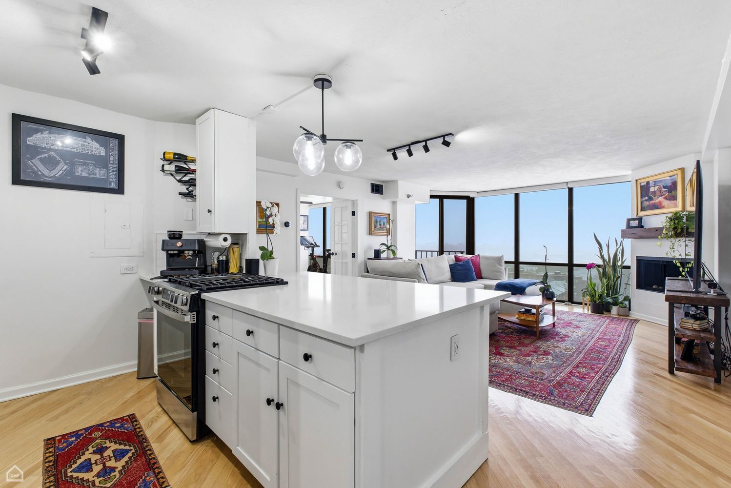 1309 N Wells Street Unit: 1202