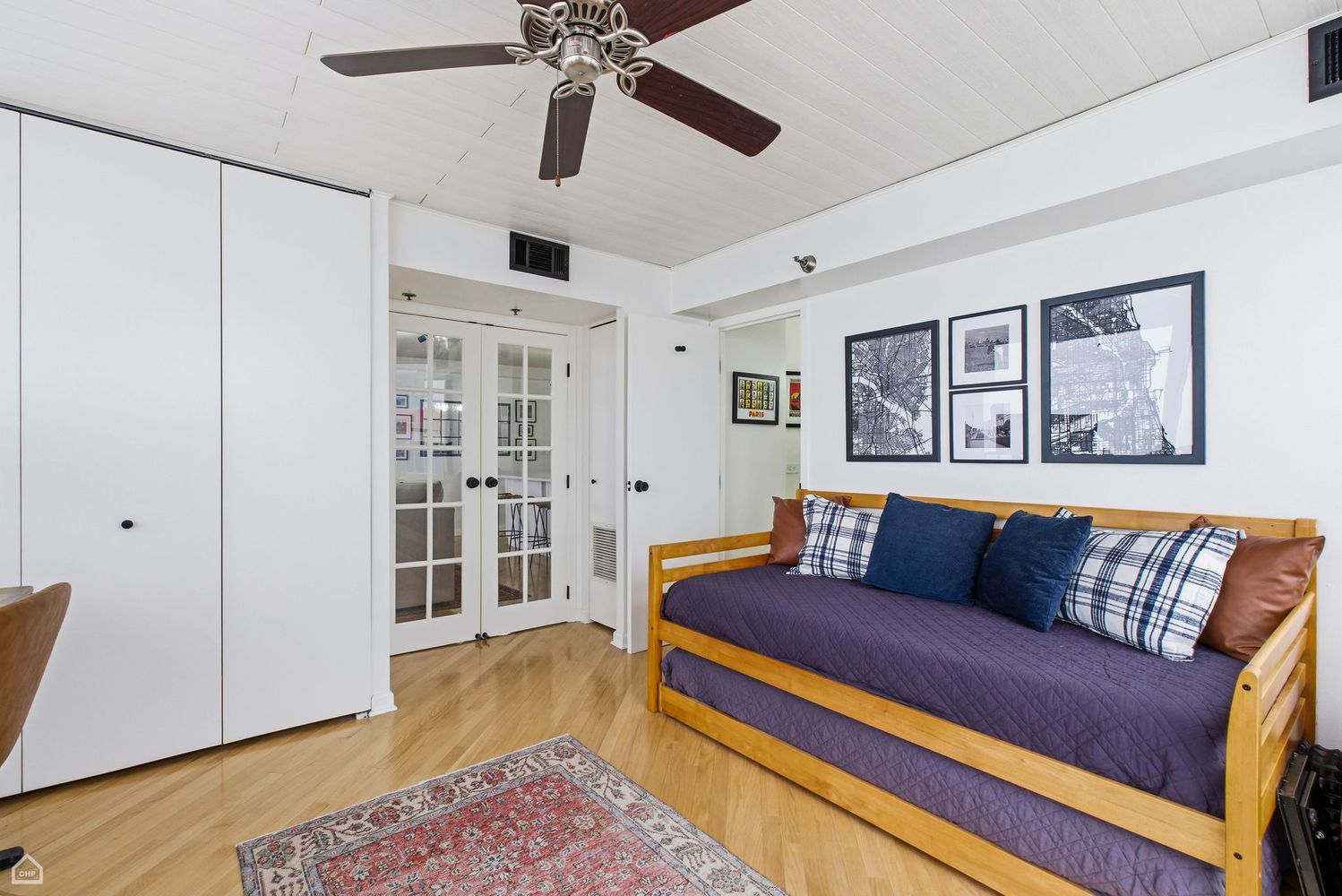 1309 N Wells Street Unit: 1202