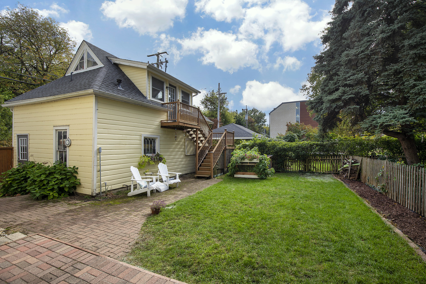 416 Greenwood Street