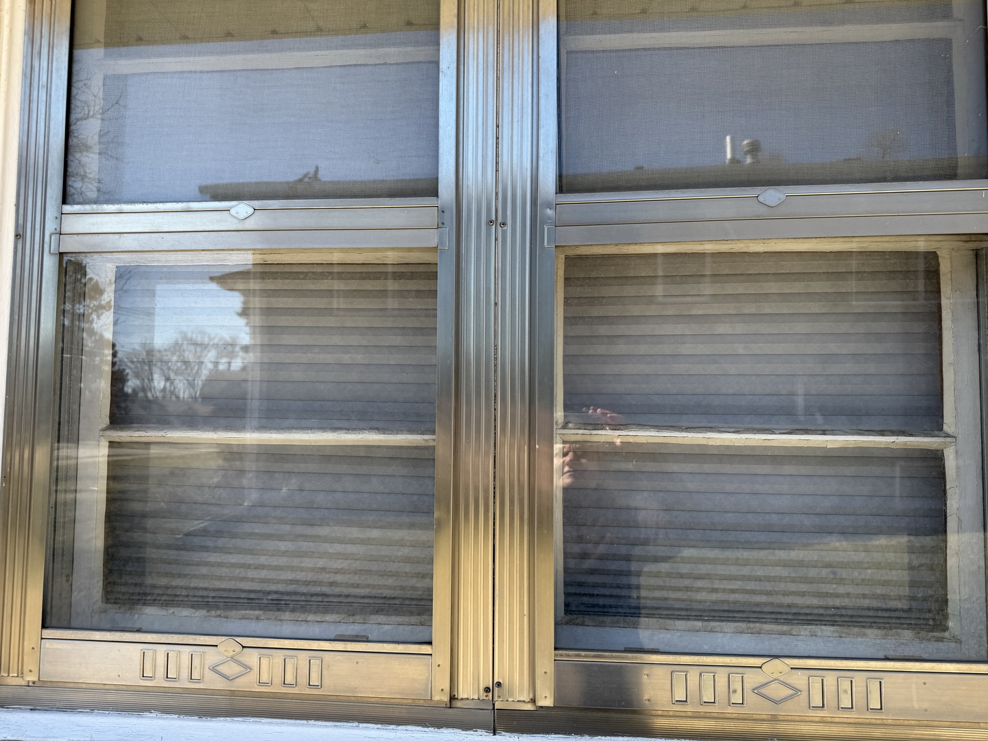 614 E Madison Street