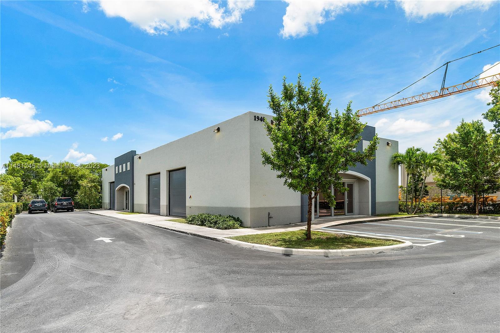 1930 NW 16th St