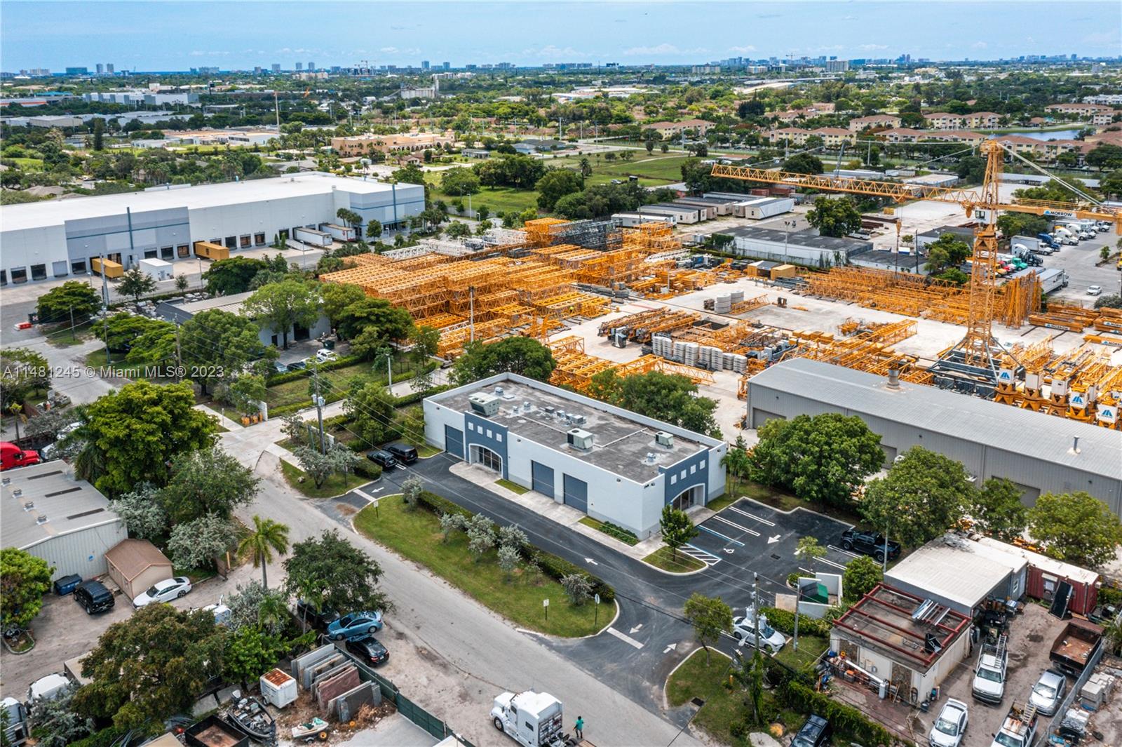 1930 NW 16th St