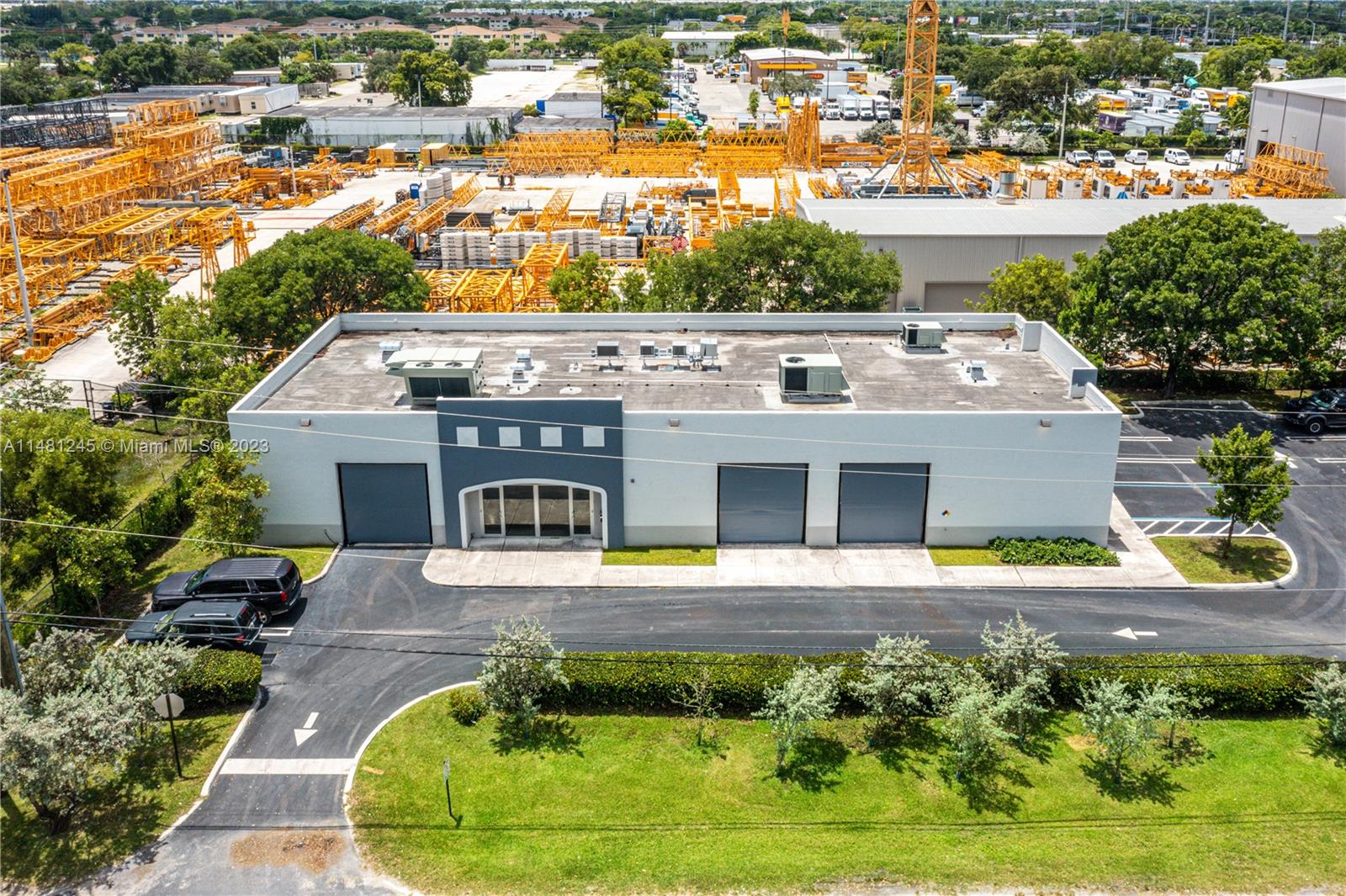 1930 NW 16th St