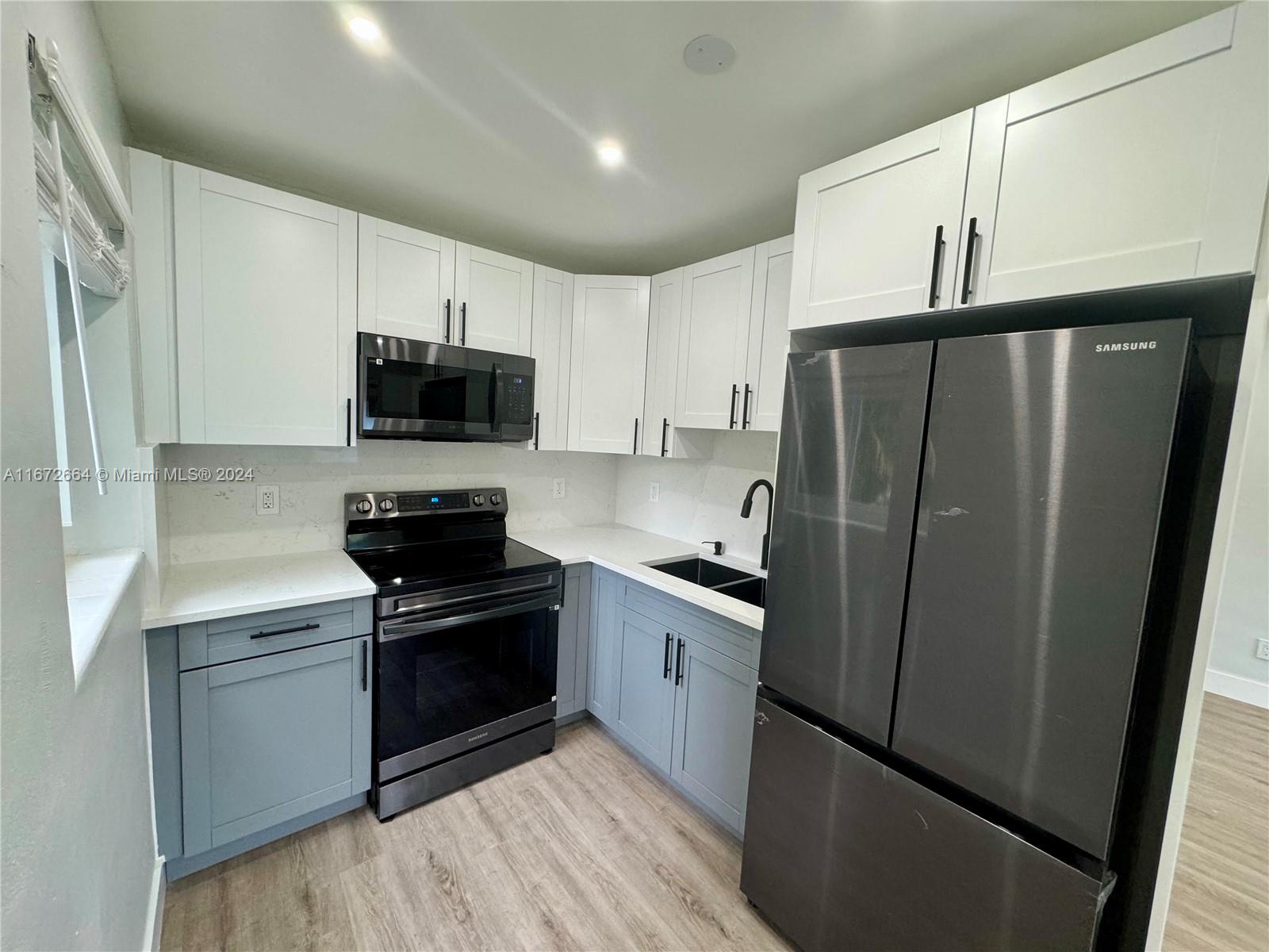 2631 SW 13th Ave # 3